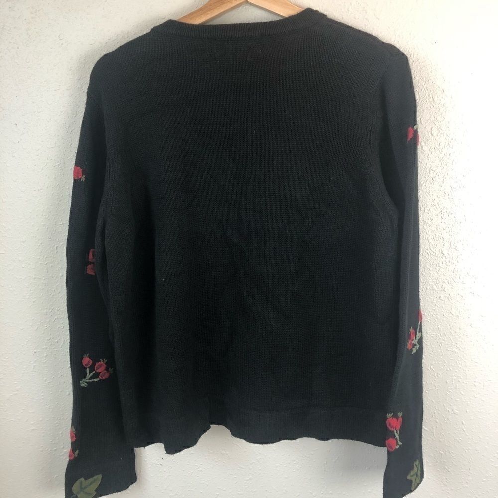 All Points Fall Leaves Sweater Size Medium - Picture 7 of 7